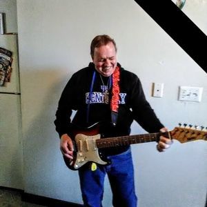 Meet your Posher, Bob